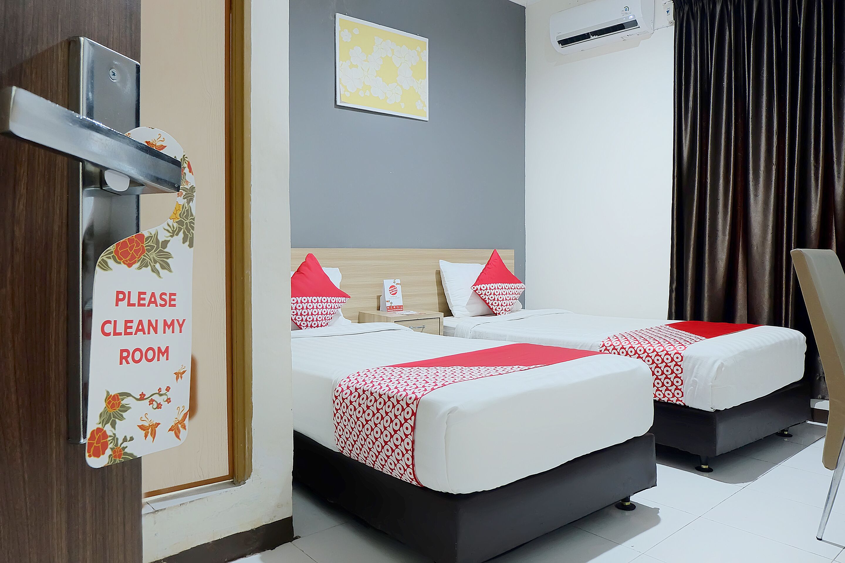 Deluxe Twin Room | Free WiFi, bed sheets