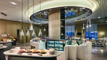 Daily buffet breakfast for a fee