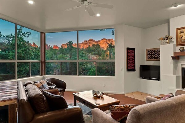 TV, fireplace, DVD player, offices