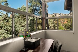 Interior - Private Home w/ Studio! Red Rock Views! Great Loca (Sedona)