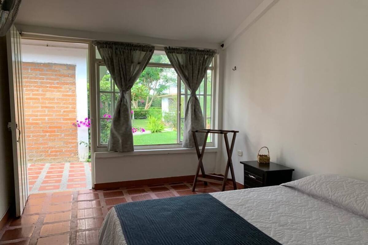 Standard Double Room, 1 Double Bed, Private Bathroom, Garden View