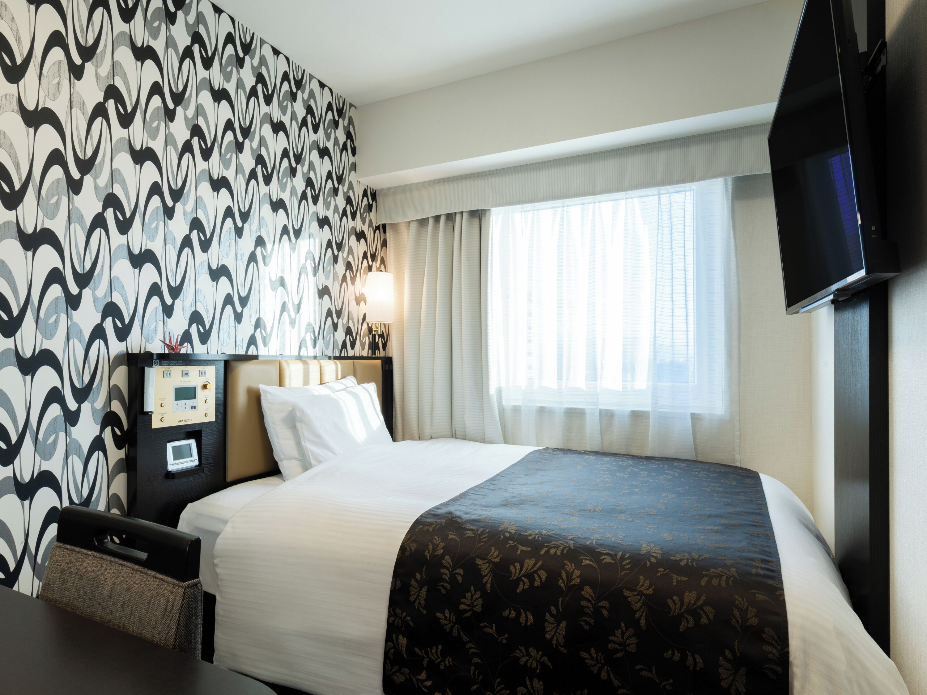 Habitación estándar (for Single Use) | Escritorio, cortinas blackout, wifi gratis y ropa de cama 