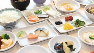 Frukostbuffé varje dag (JPY 1700 per person)