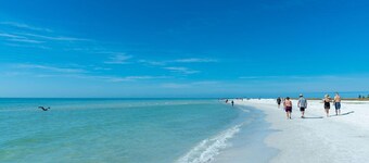 Siesta Key Beachfront Escape 3 BR Condo