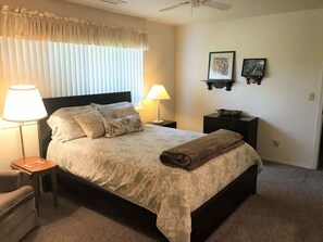 3 bedrooms, iron/ironing board, free WiFi, bed sheets