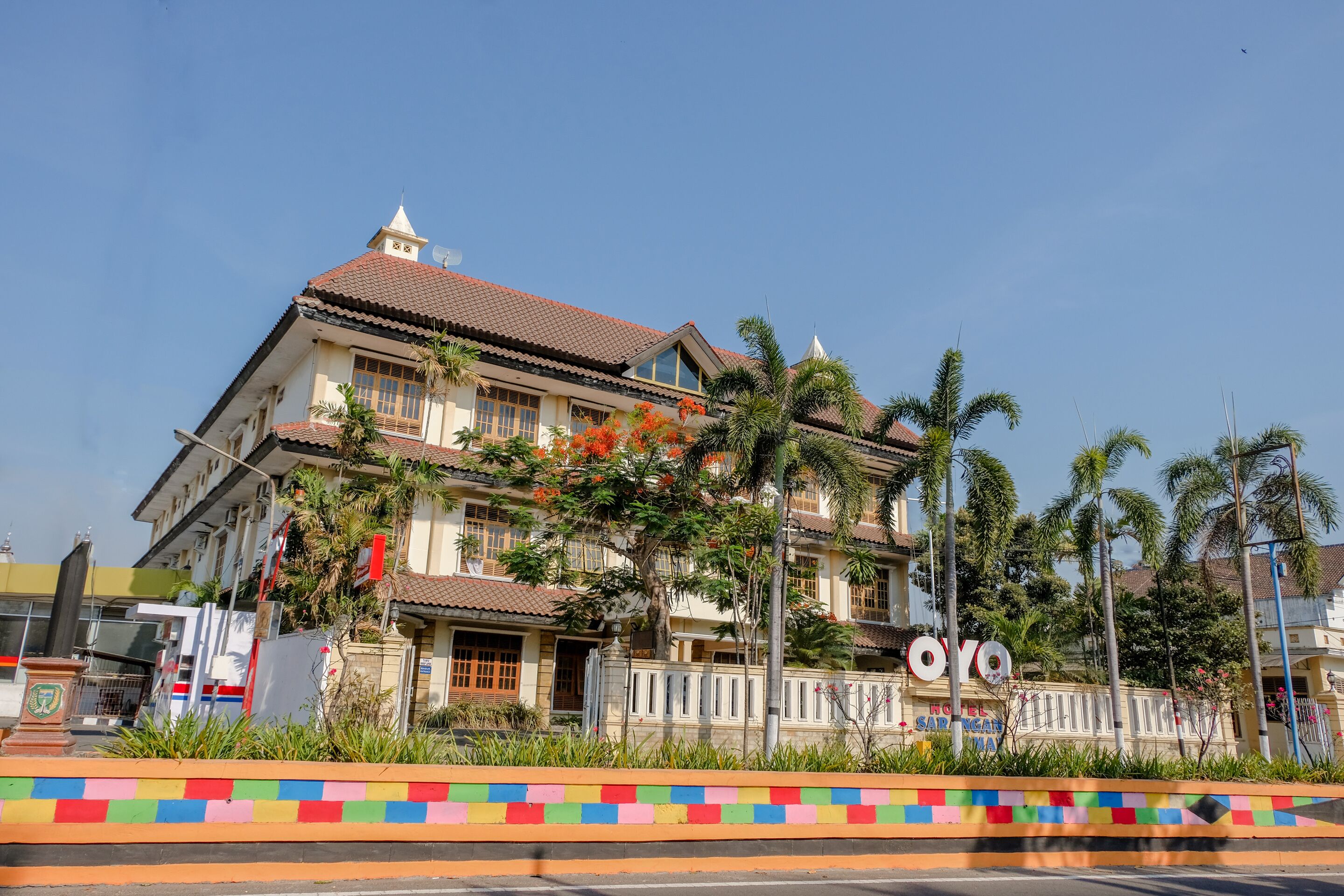 Ngoại thất