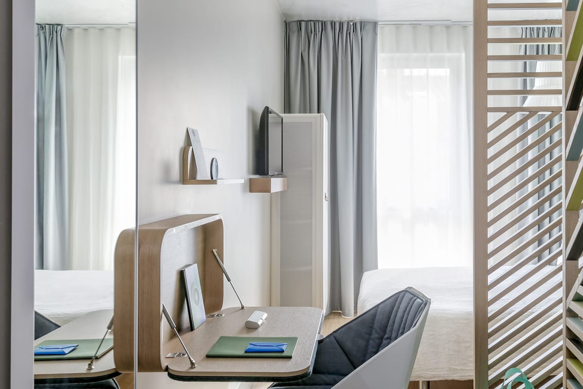 premium bedding, down duvets, in-room safe, individually decorated