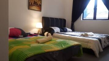 Blackout curtains, free WiFi, bed sheets