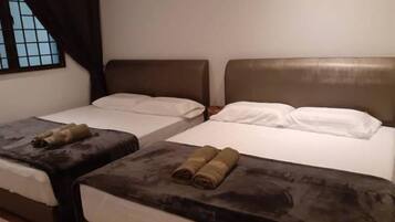 Blackout curtains, free WiFi, bed sheets