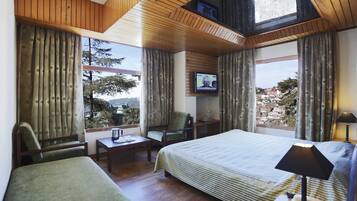 Superior Double or Twin Room | Iron/ironing board, free WiFi, bed sheets