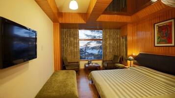 Superior Double or Twin Room | Iron/ironing board, free WiFi, bed sheets