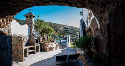 El Mimo rural cave house