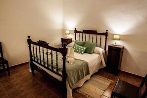 2 室のベッドルーム、アイロン / アイロン台、旅行用ベビーベッド、WiFi