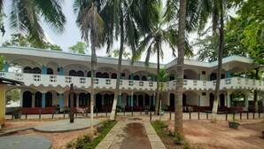 Front of property - Palm Beach Resort (Trincomalee)
