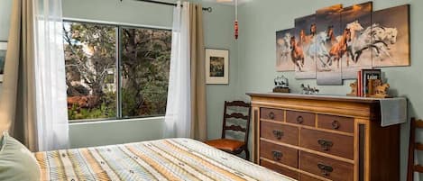 3 chambres, bureau, fer et planche Ă repasser, Wi-Fi gratuit