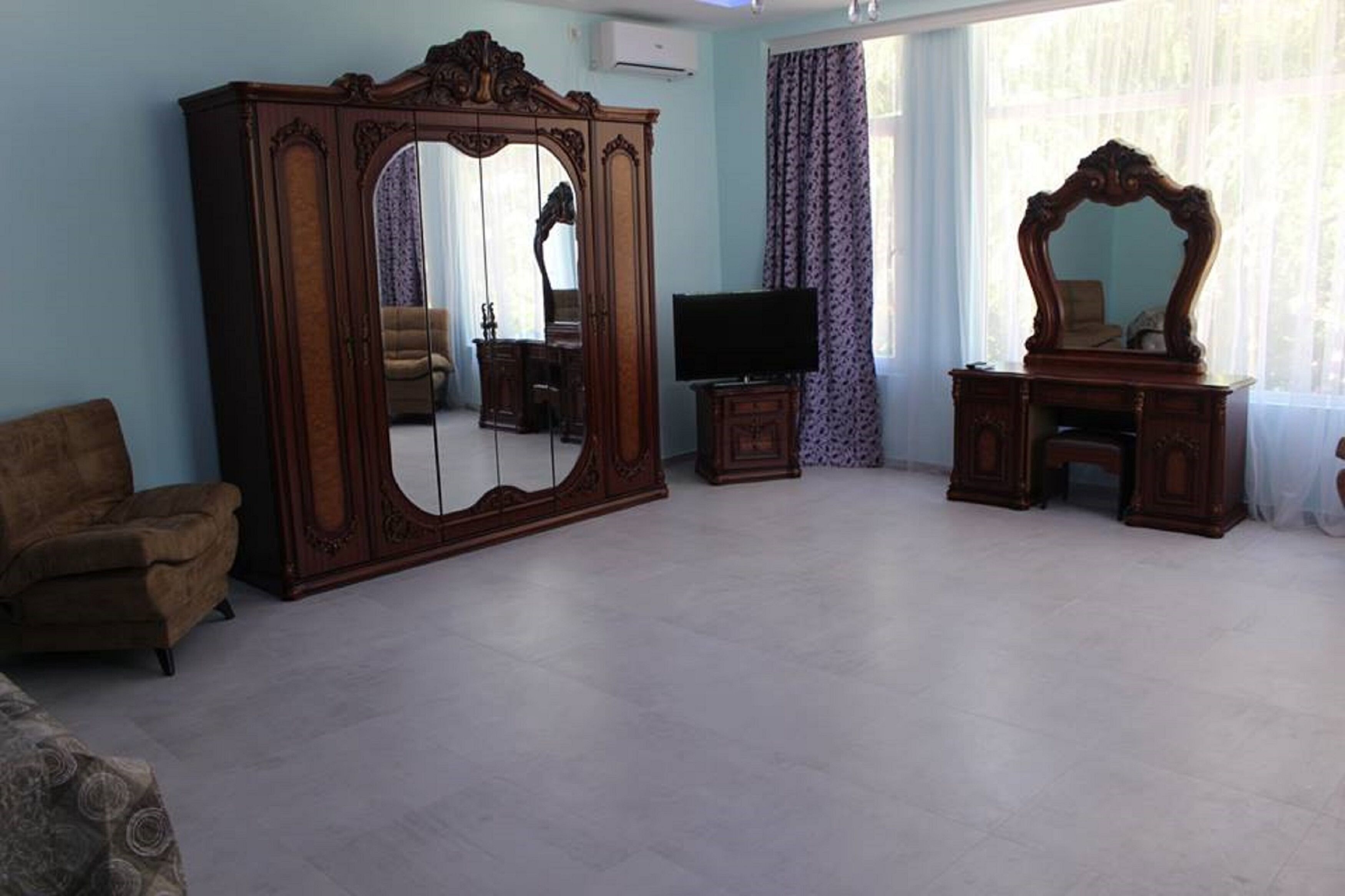 Photo - Hotel Nine Brothers