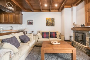 TV, fireplace, DVD player - Orri Great apartment for 5p at the foot of slopes 1500 of Baqueira-Beret (Baqueira)