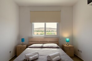 Lägenhet - 1 sovrum | Individuell inredning, unika möbler och mörkläggningsgardiner