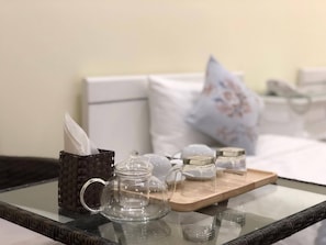 Twin Room | Room amenity - Y PLACE Guest House (Hanoi)