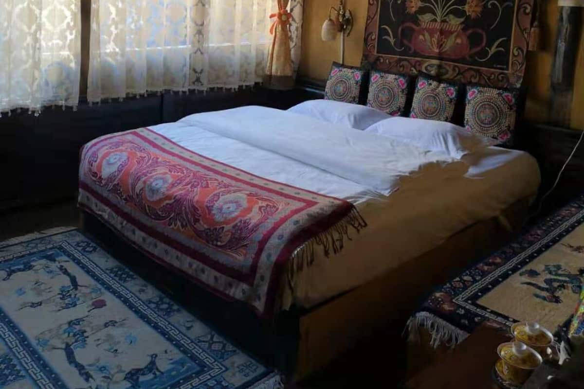 Double Room | Desk, WiFi (free)