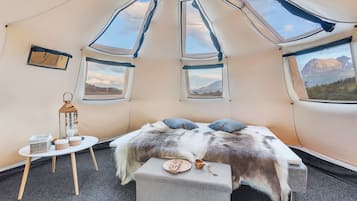 Premium bedding, down duvets, blackout curtains, bed sheets