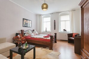 家庭公寓客房, 3 間臥室 (Residenz) | 3 間臥室、客房內保險箱、熨斗/熨衣板、免費無線上網