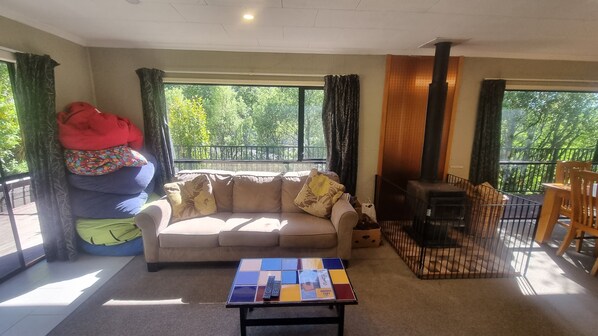 House, 3 Bedrooms | Living area | Flat-screen TV - 43 Alpine Ave (Hanmer Springs)