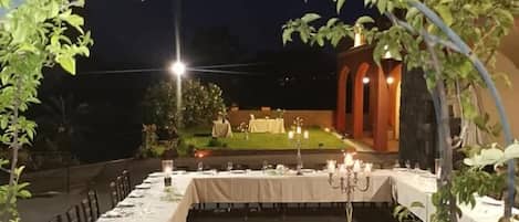 Außenbereich für Bankette