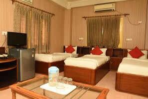 Executive Triple Room | Free WiFi