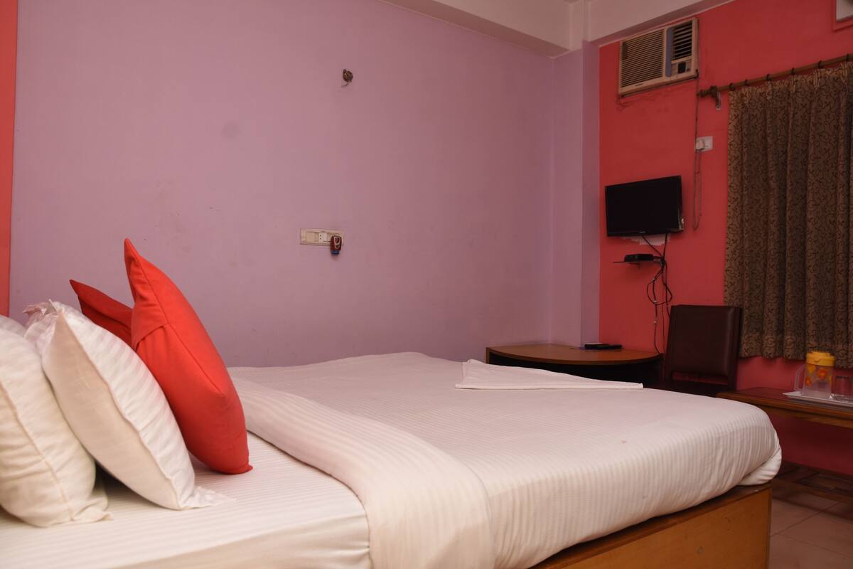 Deluxe Double Room | Free WiFi