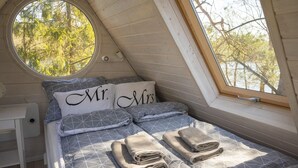 3 soverom, strykejern/-brett, reiseseng for barn og wi-fi (inkludert)