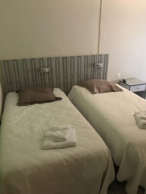Zweibettzimmer