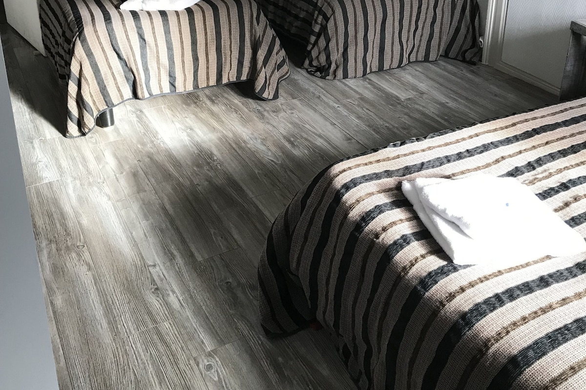 Dreibettzimmer