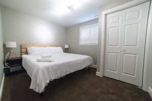 4 Schlafzimmer, Bügeleisen/Bügelbrett, WLAN, Bettwäsche