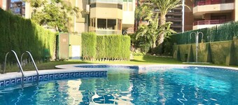 APARTMENT IN LEVANTE BEACH BENIDORM R060