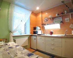 Exclusive Room | Private kitchen - French Decor Apartment (Vilnius)