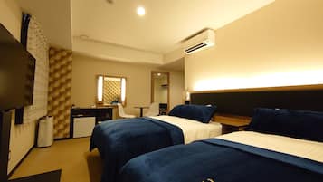 Down comforters, desk, laptop workspace, soundproofing