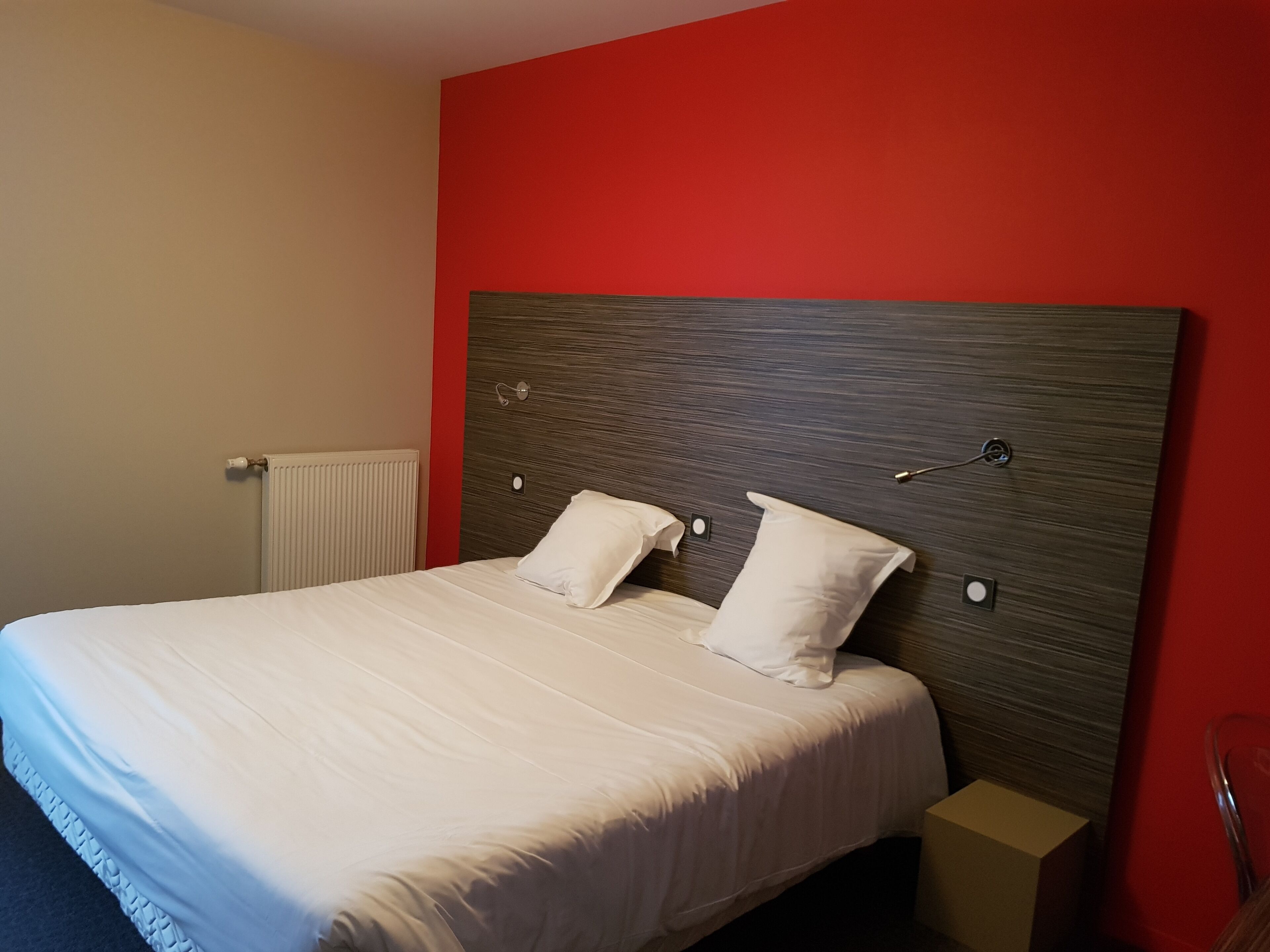 desk, laptop workspace, blackout curtains, soundproofing