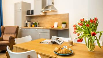 Suite, 2 Bedrooms | Private kitchen