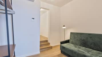 Deluxe Room | 1 bedroom, free WiFi, bed sheets