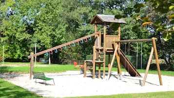 Children's play area - outdoor
