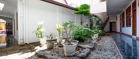 Perincian bahagian dalam