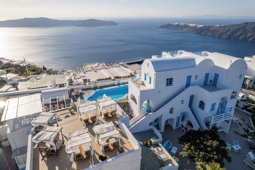 Salvatore Caldera Suites