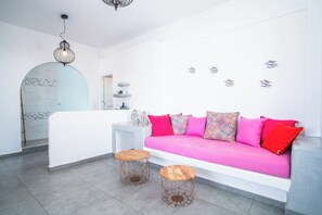 Deluxe Double room with Caldera View | Wohnbereich