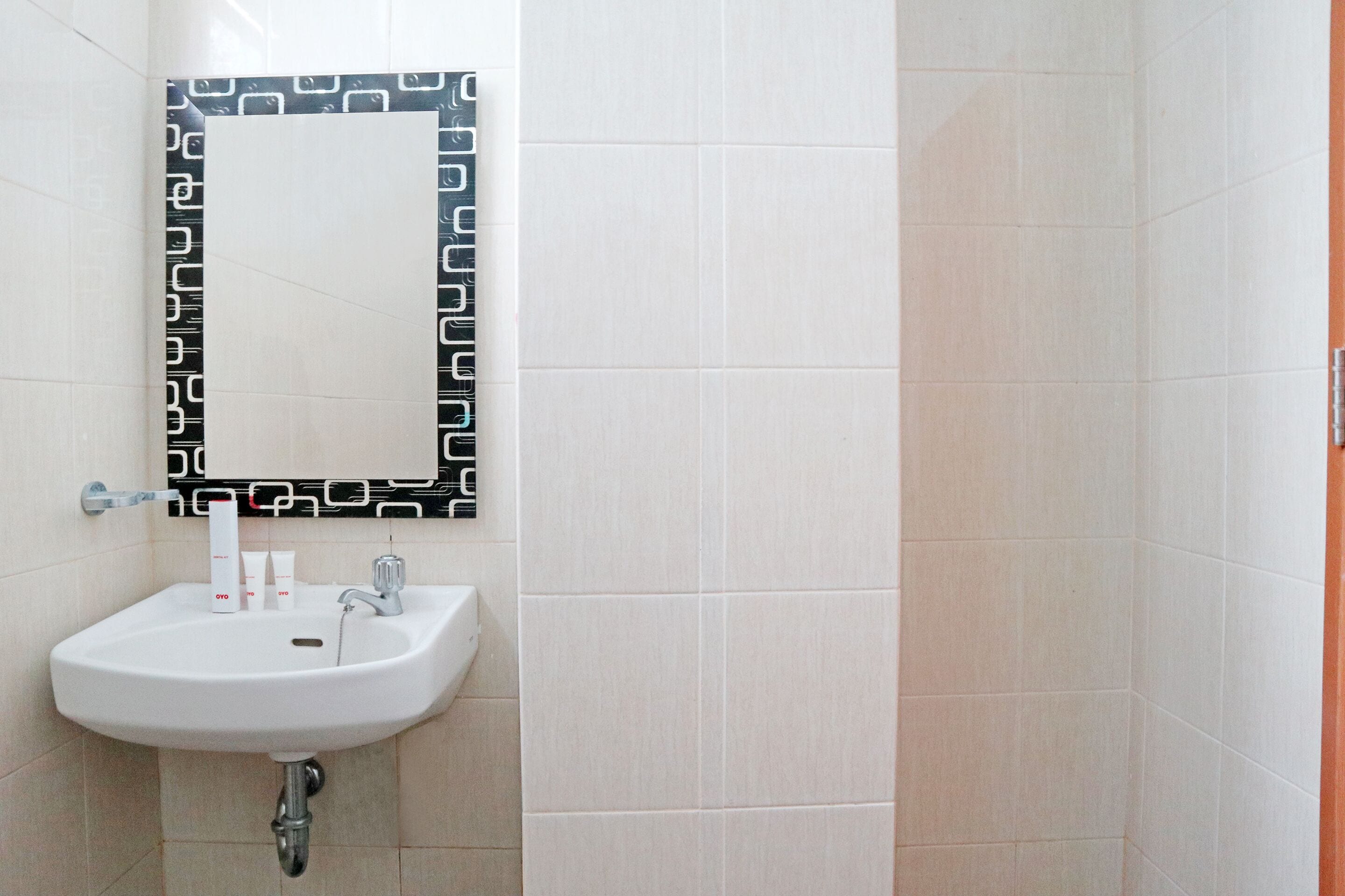 Photo - Hotel O M Authentic Kost Man