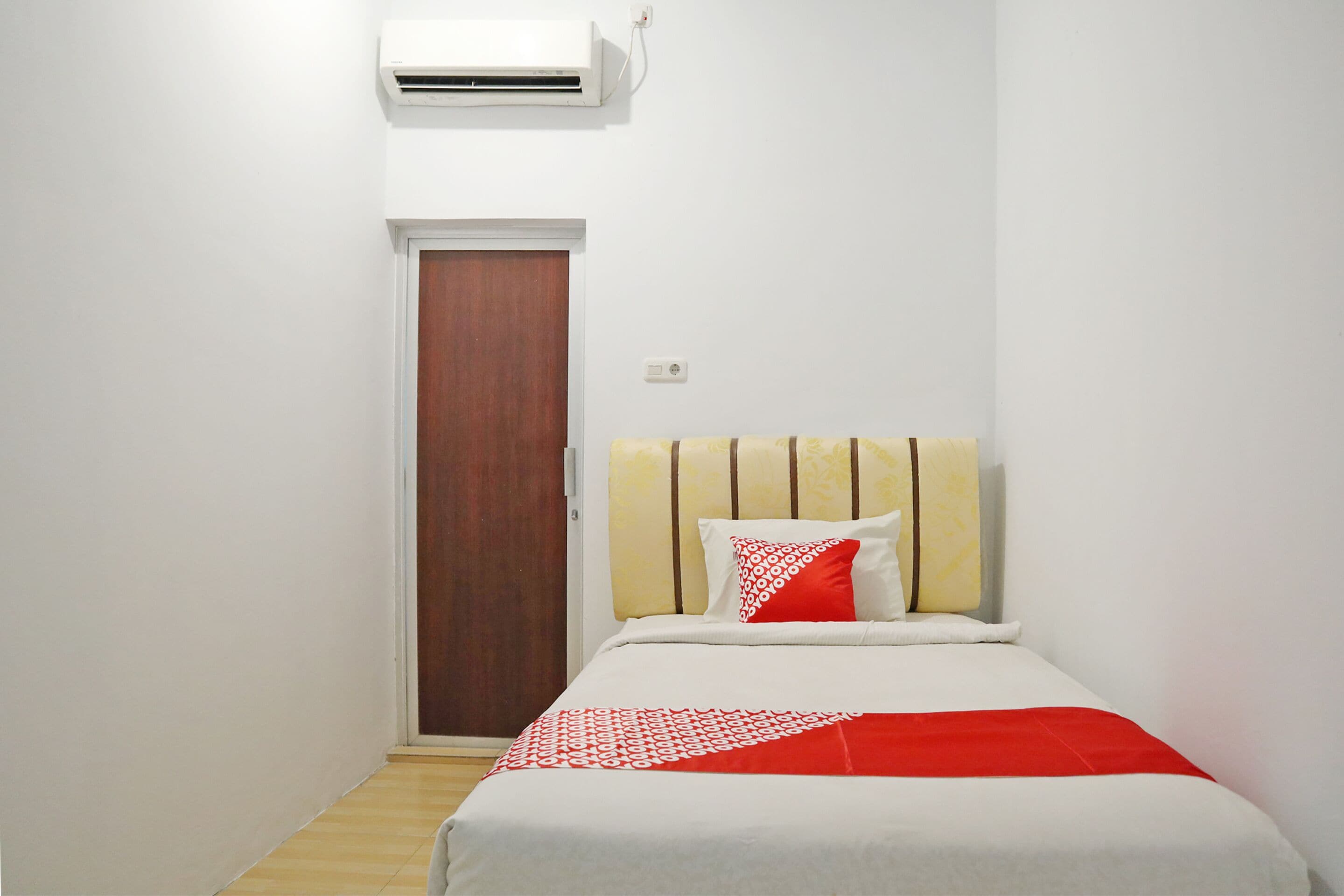 Photo - Hotel O M Authentic Kost Man
