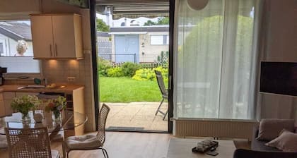 Koiraystävällinen "loma-friisilainen unelma"