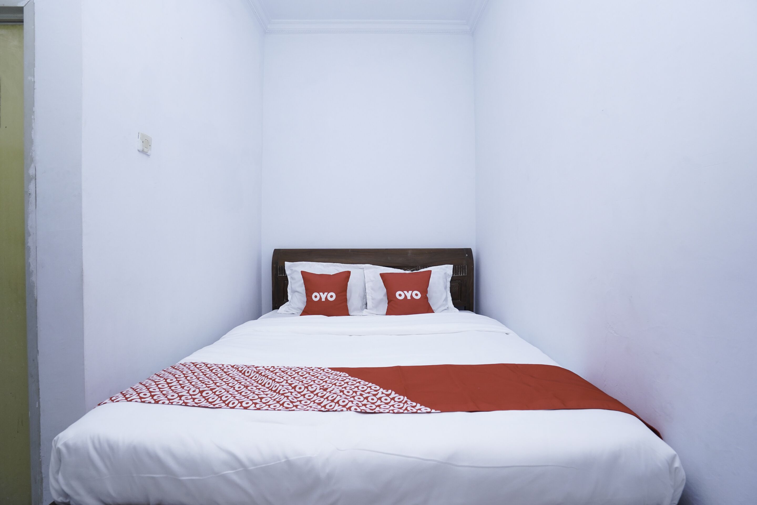 standard double room | free wifi, bed sheets