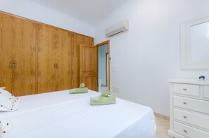 3 Schlafzimmer, Bügeleisen/Bügelbrett, kostenloses WLAN, Bettwäsche
