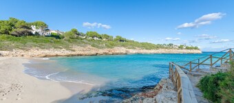 BEXAN CALA MANDIA - Wonderful apartment in front of the paradisaical cove of Cala Mandia F